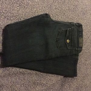 Sz. 12 girls dark wash Levi’s skinny jeans